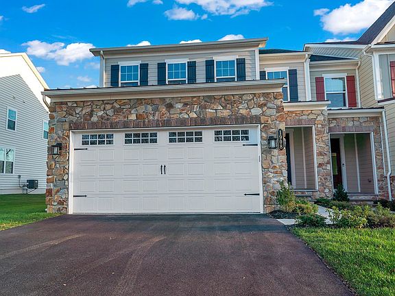 Gorgeous Curb Appeal