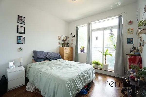 Rented by Rennit Inc. | media 40