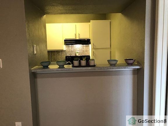 2nd image of 739 W William Cannon Dr #2032