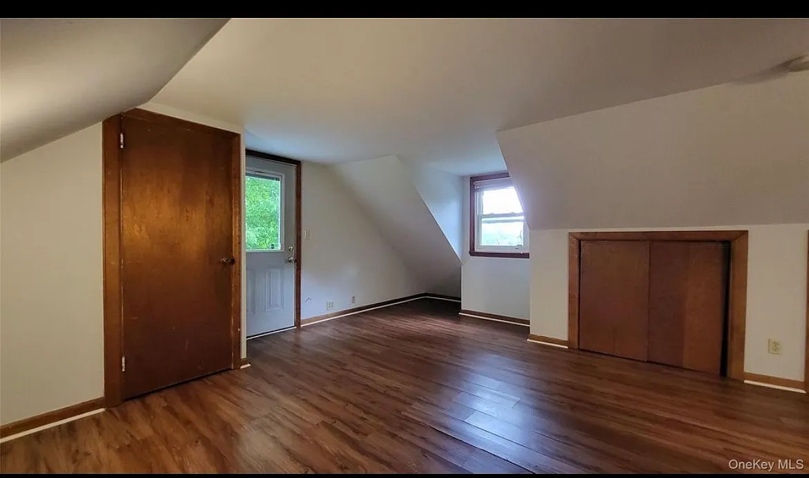 Studio, 560 sqft, $1,500 — Photo 3