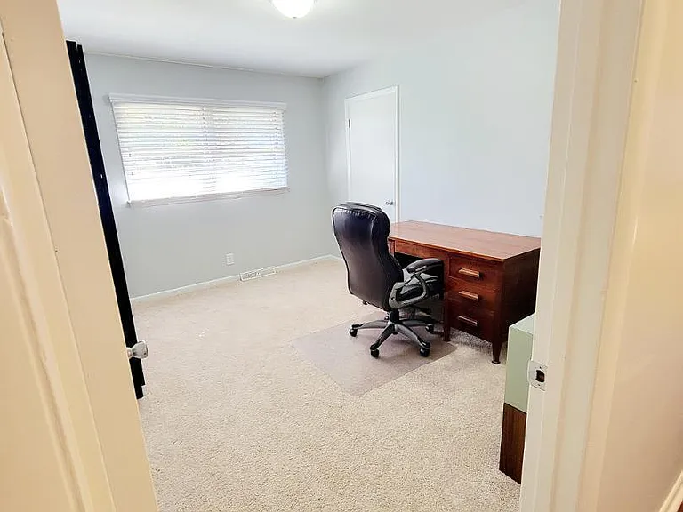 1517 Basewood Dr — Photo 33