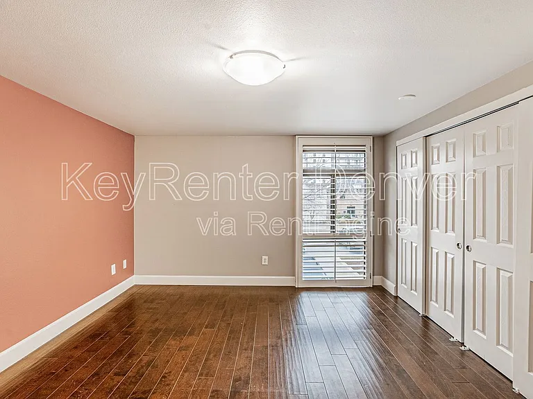 800 N Pearl St #202 — Photo 15