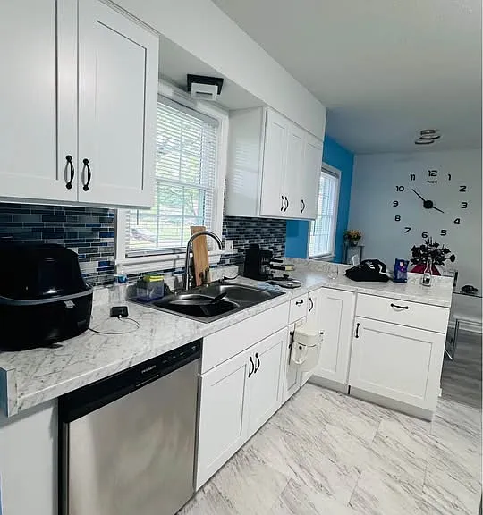 3670 Craig Ave — Photo 4