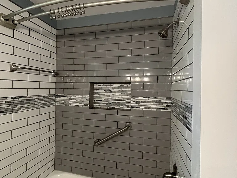 3048 Edgemont Dr — Photo 14