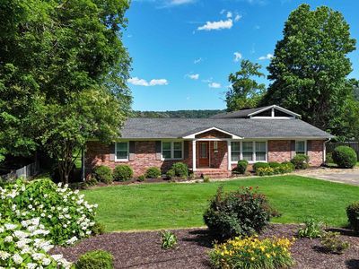 3813 Meadow Wood Cir, Guntersville, AL, 35976