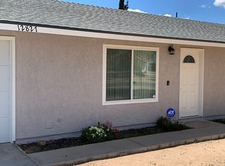 12827 Tamiani Rd, Apple Valley, CA 92308