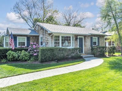 12 Halsey Avenue, East Quogue, NY, 11942