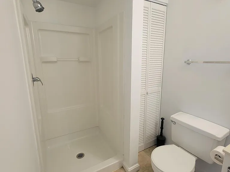 313 Lake Place Condo Dr — Photo 13