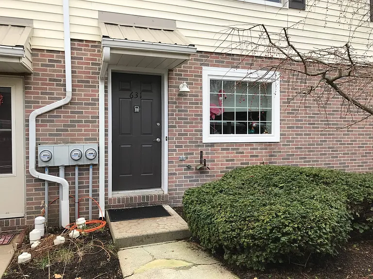 631 Marjorie Mae St — Photo 1