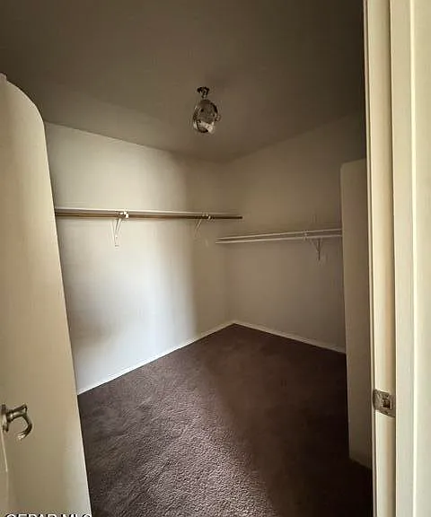 2508 Sparrow Point St — Photo 22