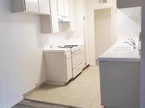 2nd image of 15739 Vanowen St #106