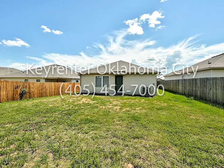2024 Carrol St — Photo 35