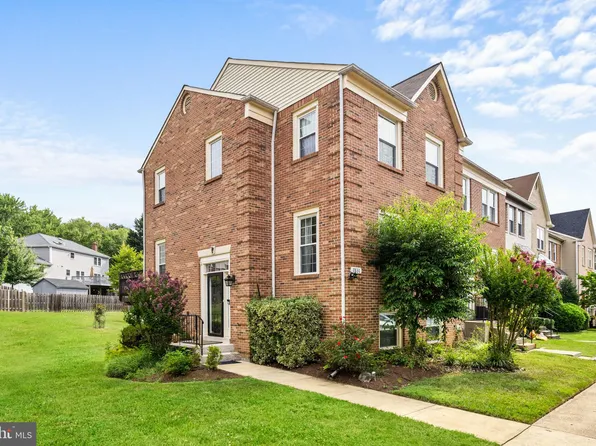 7831 Mistic View Ct, Derwood, MD 20855