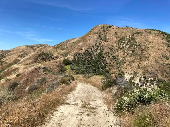 7003 Loma Verde Mountainway, Castaic, CA 91384