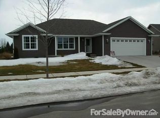 4838 Isabella Cir, Oneida, WI 54155