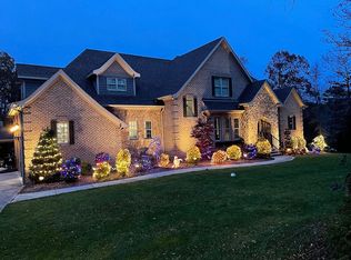 11518 Lauren Ln, Davidson, NC 28036