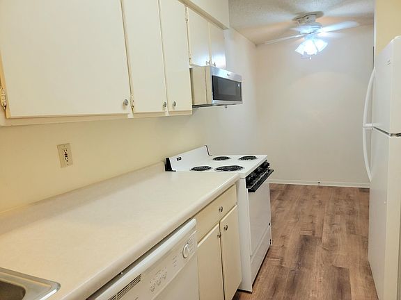 Kitchen looking toward the dining area.