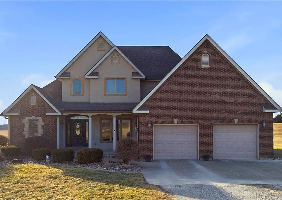 1st image of 10790 NE Witt Rd