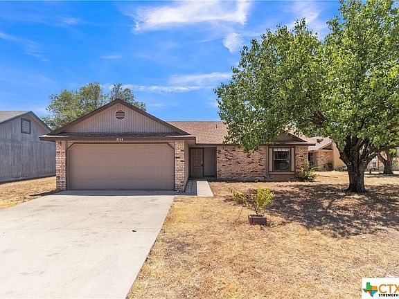 2nd image of 3304 Plateau Cir