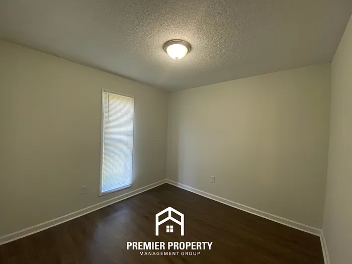 3833 Kerston Dr — Photo 11