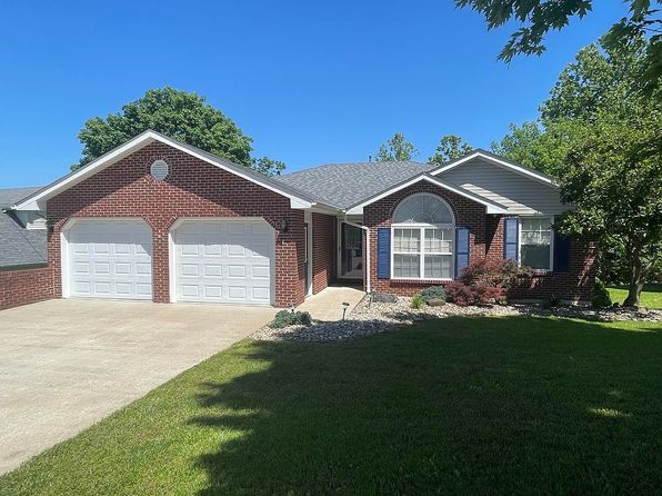 1611 Independence Dr