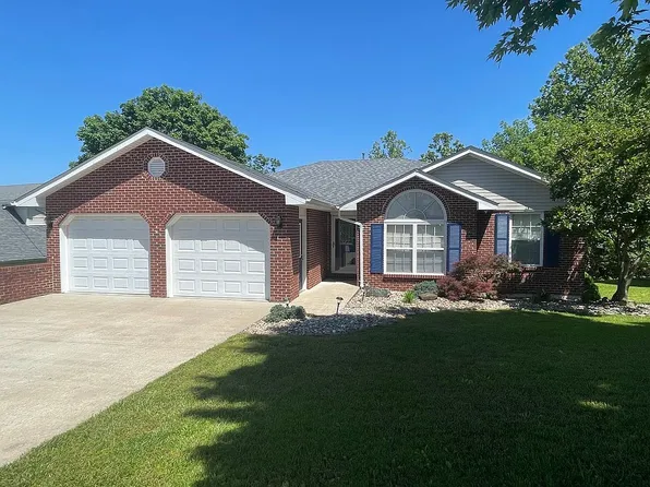 1611 Independence Dr, Jefferson City, MO 65109