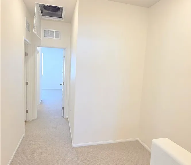 2728 Crozier Ct — Photo 12