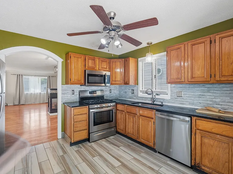 290 Tremont St — Photo 13