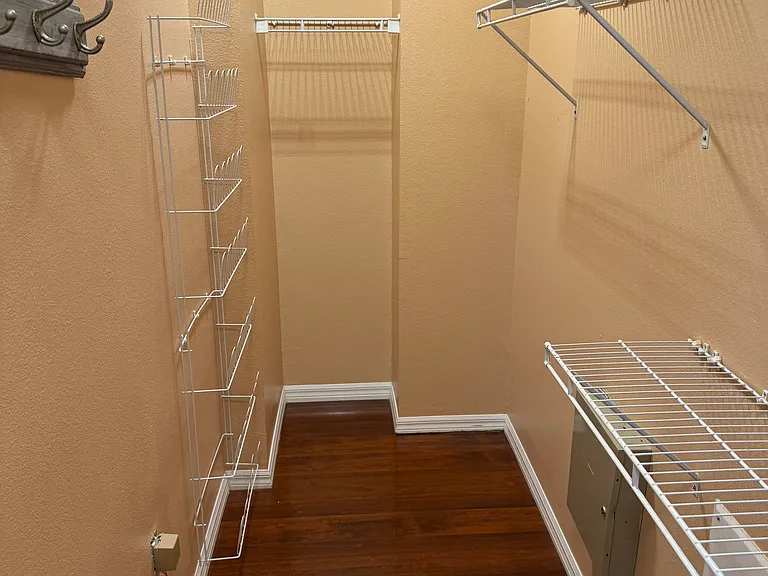 3133 Bayshore Oaks Dr — Photo 19