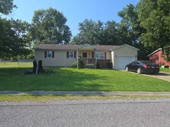 1425 Coral Way, Carbondale, IL 62901
