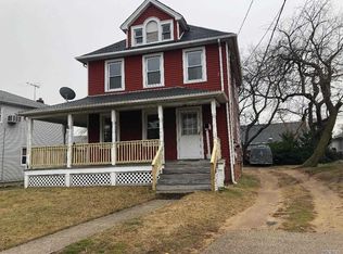 156 N Central Ave, Valley Stream, NY 11580