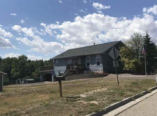 605 Persons Rd, Cheyenne, WY 82007