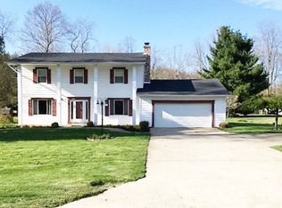 1919 Thomas Hollow Rd, Lucasville, OH 45648
