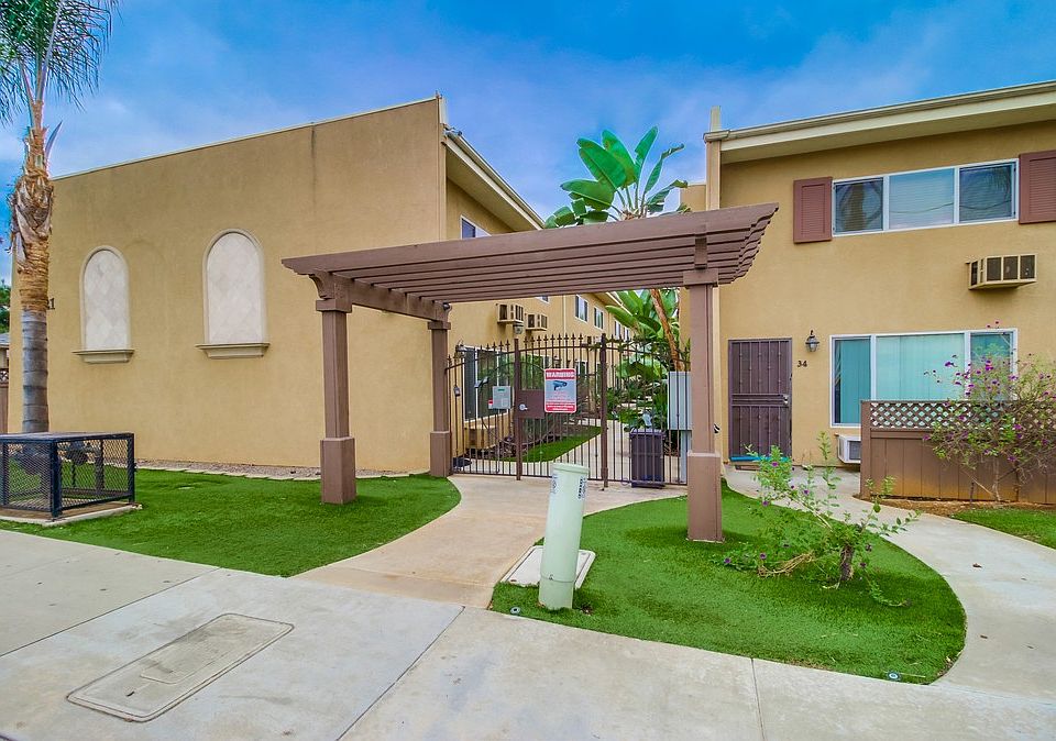 1st image of 1321 Greenfield Dr Unit 11