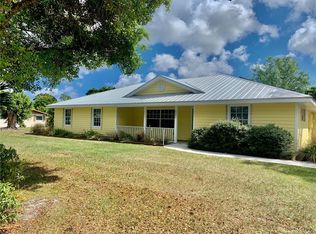 8901 SW Avocado Ln, Stuart, FL 34997