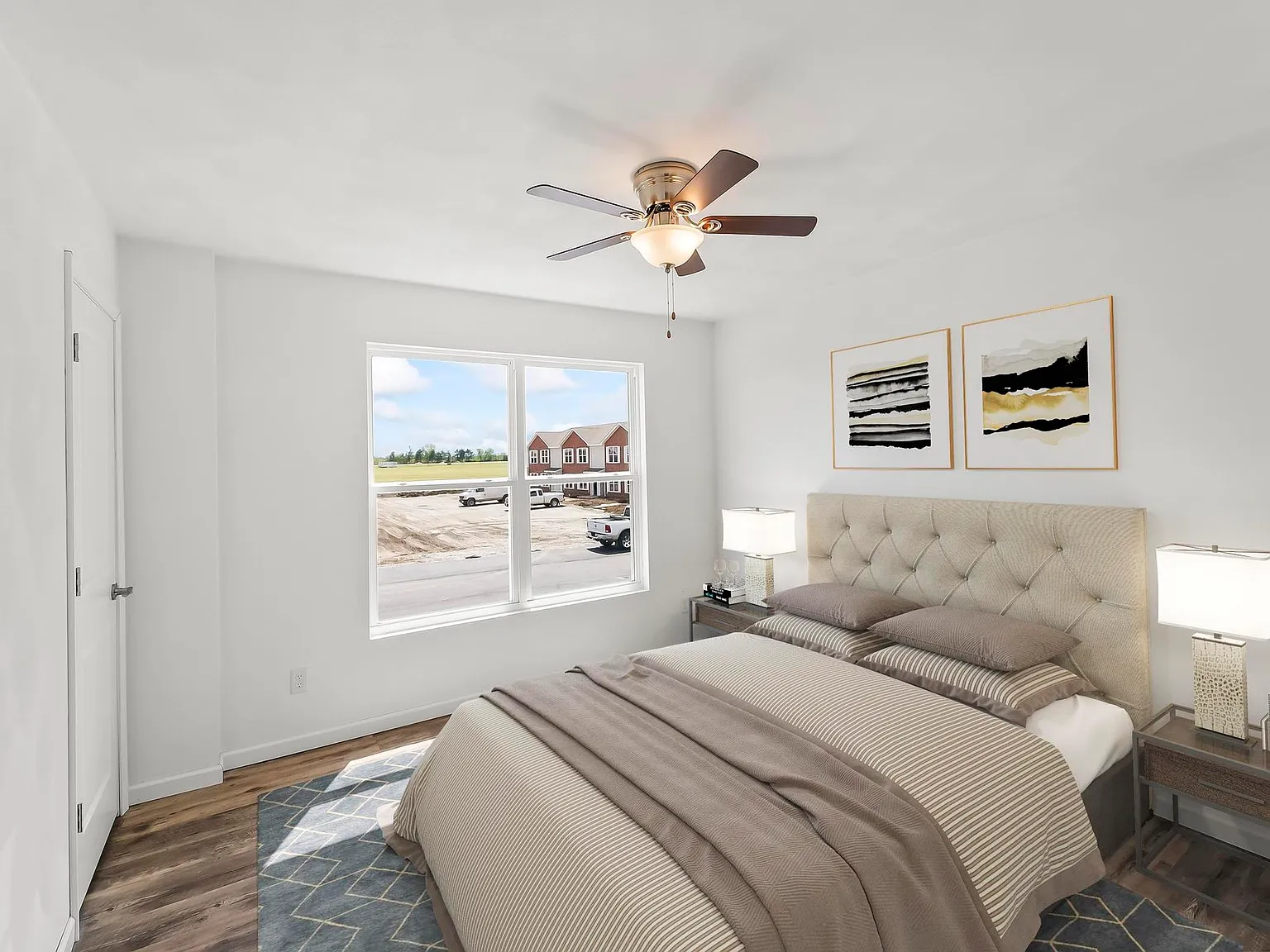 2 bed, 1.5 bath, 1000 sqft, $1,395 — Photo 3