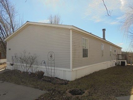 5th image of 3323 Iowa St Lot 582