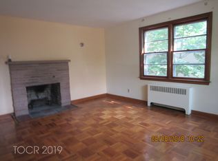 34 Upper Greenwood Rd, Hewitt, NJ 07421