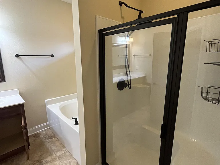 808 Pine Alley St — Photo 21
