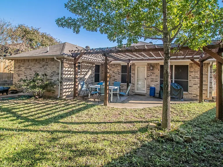 436 Hillside Dr — Photo 31