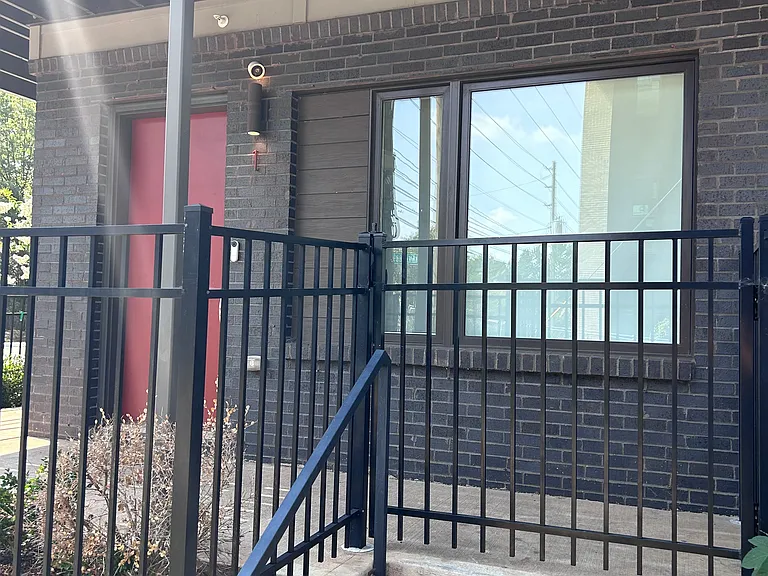 1145 Kirkwood Ave SE — Photo 3