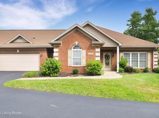 1126 Grazing Meadows Ln, Louisville, KY 40245