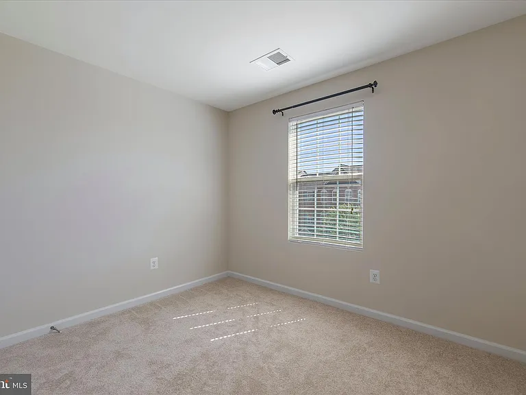 11696 Palm Desert Pl — Photo 21