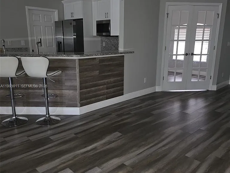 1816 Tomaso Ave — Photo 13