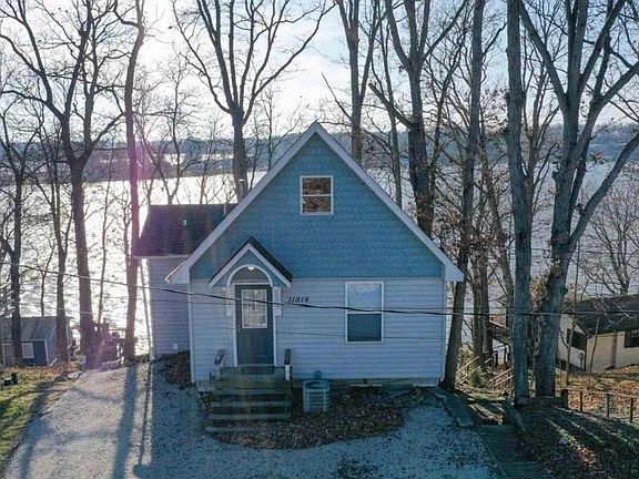 Home with great views of Lake Freeman