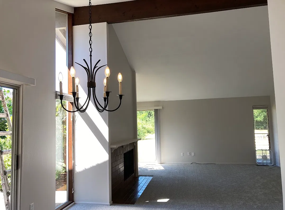 2 bed, 1320 sqft, $2,300 — Photo 1