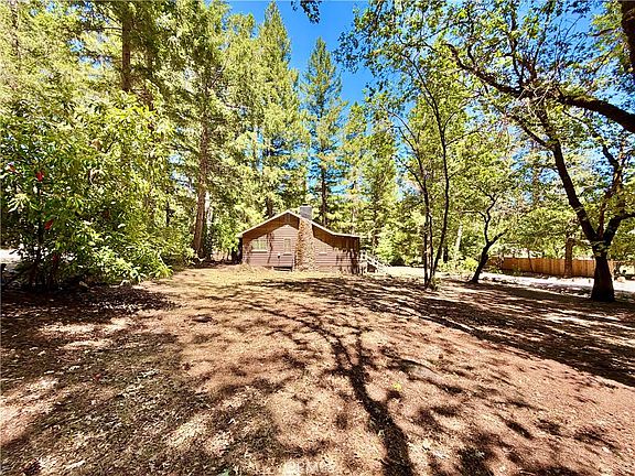 5th image of 9520 Oak Pl