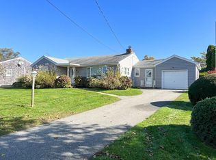 524 Wolcott Ave, Middletown, RI 02842