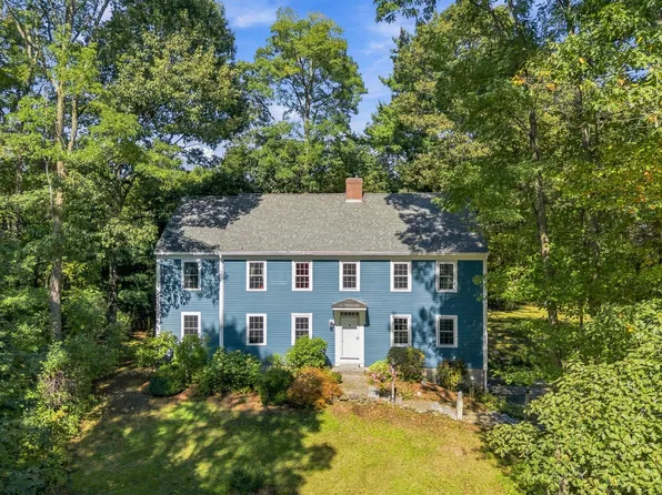 27 Sugar Hill Drive, Eliot, ME 03903