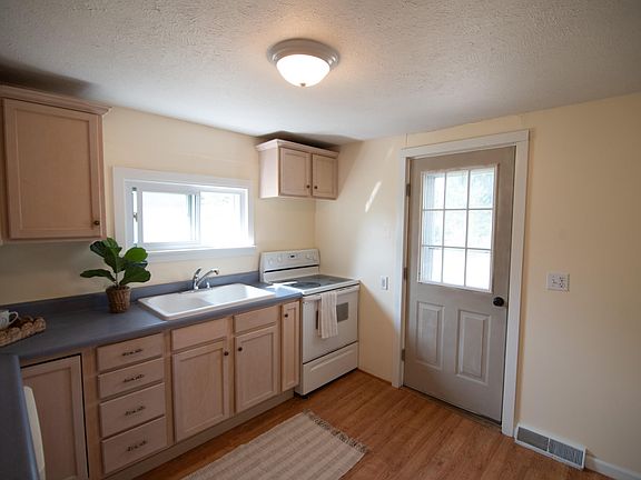 5th image of 1606 Minneapolis St